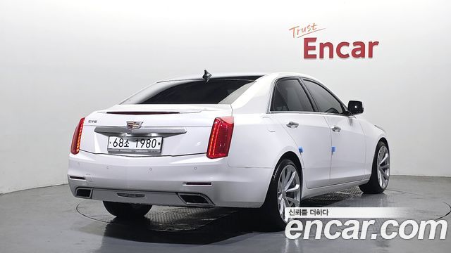 Cadillac CTS 3-го поколения 2.0 Luxury - фото 1