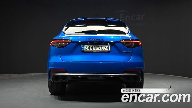 Maserati Levante 3.0 S AWD F Tributo - фото 3