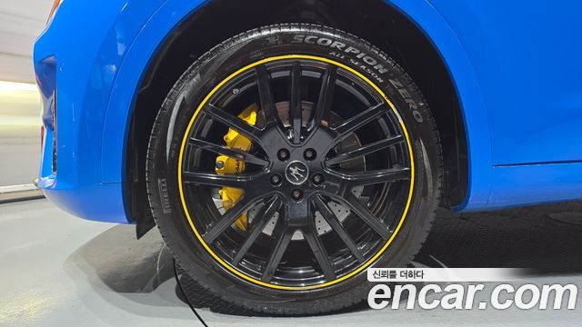 Maserati Levante 3.0 S AWD F Tributo - фото 4