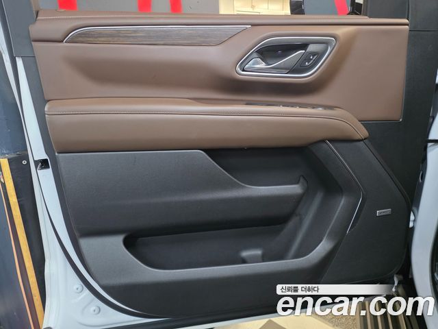 Chevrolet Surburban 6.2 - фото 4