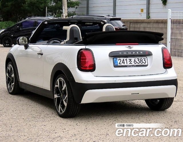 Mini Cooper Convertible S 4-го поколения Favoured - фото 0