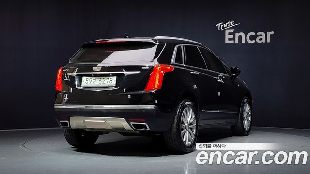 Cadillac XT5 3.6 Platinum - фото 1
