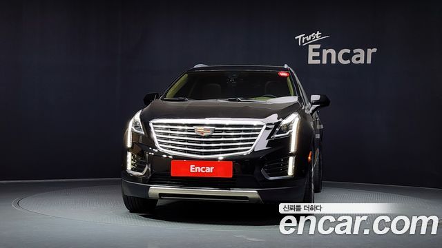 Cadillac XT5 3.6 Platinum - фото 2