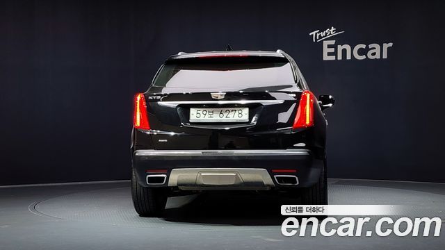 Cadillac XT5 3.6 Platinum - фото 3