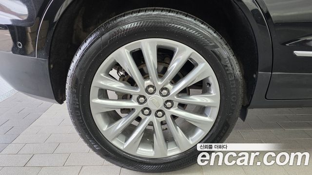 Cadillac XT5 3.6 Platinum - фото 4