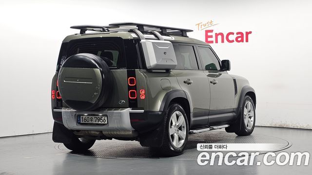 Land Rover Defender L663 110 D300 HSE - фото 1