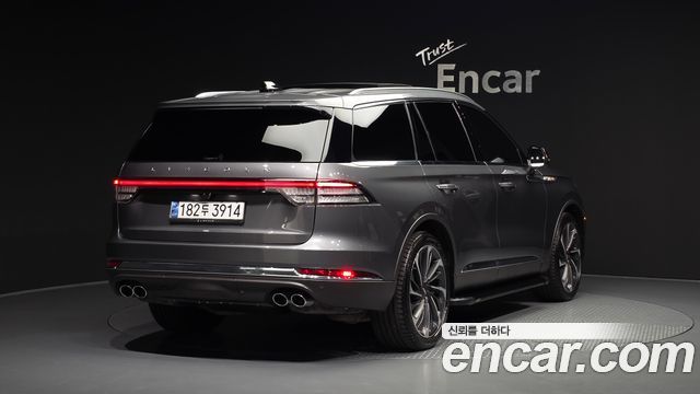 Lincoln Aviator 2-го поколения 3.0 Reserve AWD - фото 1