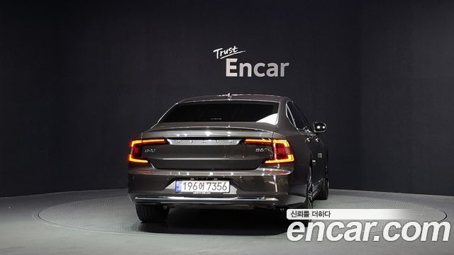 Volvo S90 B6 AWD Ultimate Bright - фото 3