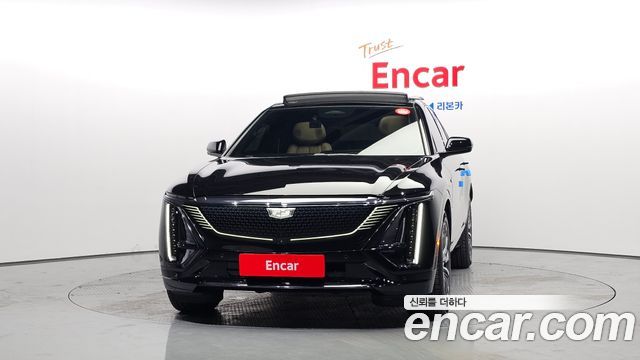 Cadillac Lyriq Sport - фото 2