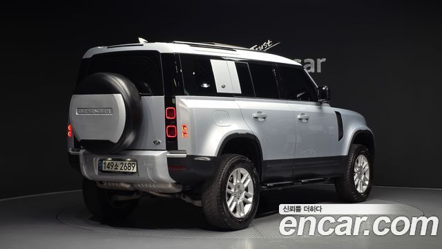 Land Rover Defender L663 110 D250 S - фото 1