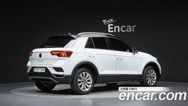 Volkswagen T-Roc 2.0 TDI Premium - фото 0
