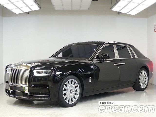 Rolls-Royce Phantom 6.7 V12 - фото 0