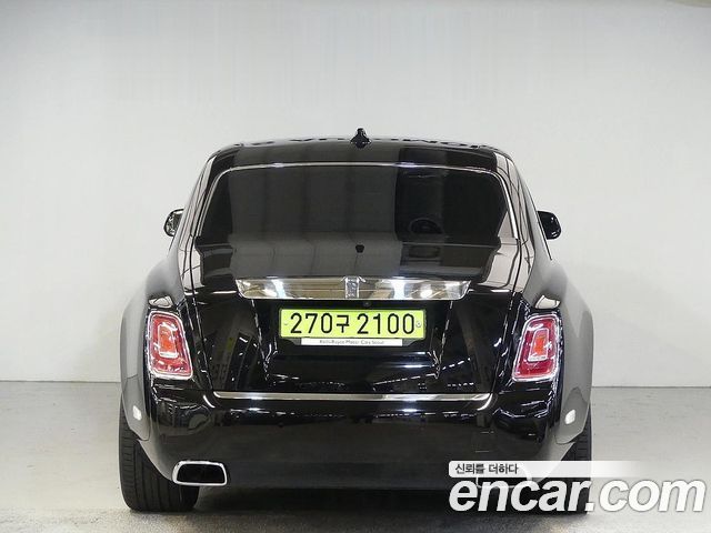 Rolls-Royce Phantom 6.7 V12 - фото 2
