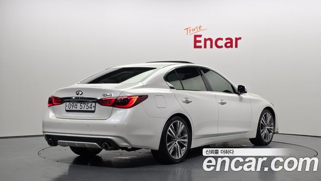 Infiniti Q50 3.5 Blue Sport Sensory - фото 1