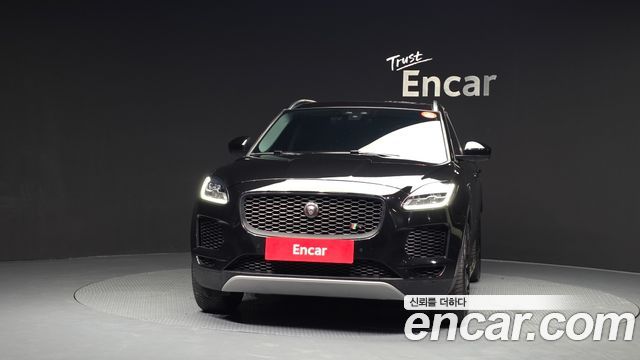 Jaguar E-PACE D180 SE - фото 2