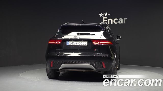 Jaguar E-PACE D180 SE - фото 3
