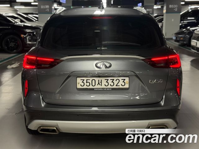 Infiniti QX50 2.0 Essential - фото 2