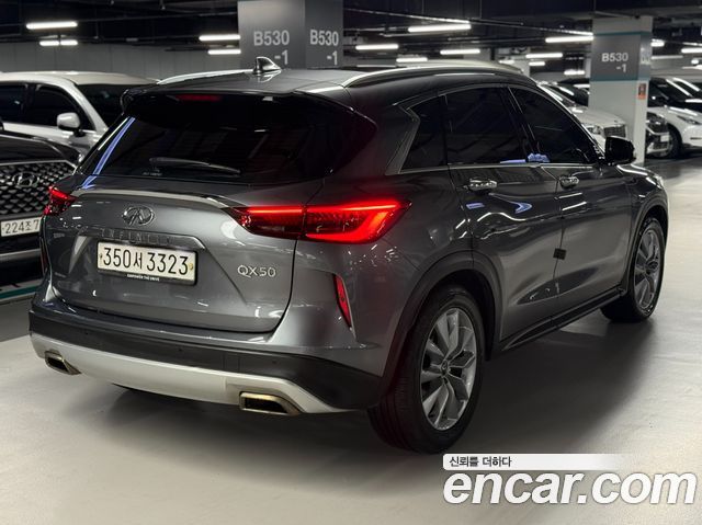 Infiniti QX50 2.0 Essential - фото 3