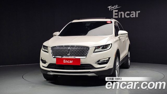 Lincoln MKC 2.0 AWD - фото 2