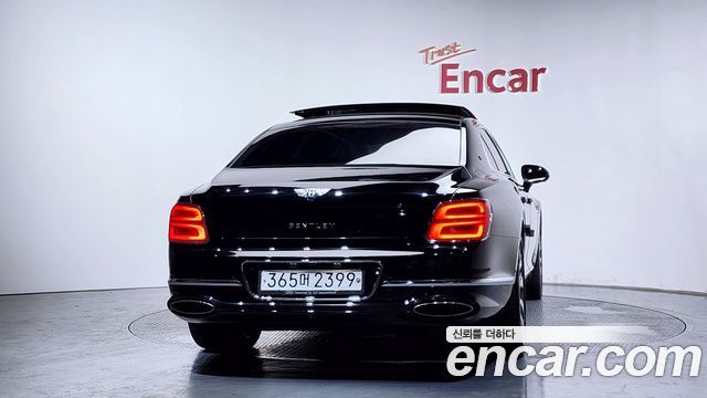 Bentley Flying Spur 3-го поколения 6.0 - фото 3