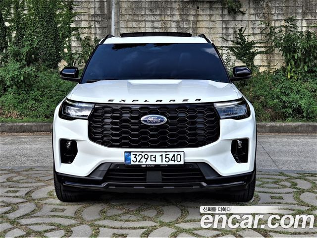 Ford Explorer 6-го поколения 2.3 ST-Line 4WD - фото 2