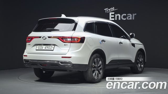 Renault Samsung QM6 Diesel 4WD RE Signature - фото 1