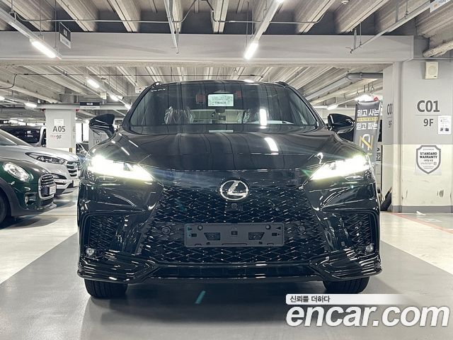 Lexus RX 500h 5-го поколения F-Sport - фото 0