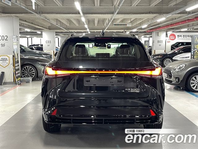 Lexus RX 500h 5-го поколения F-Sport - фото 3