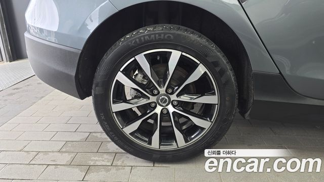 Volvo V40 Cross Country D3 - фото 4