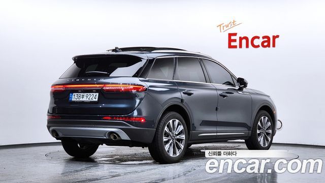 Lincoln Corsair 2.0 Reserve AWD - фото 1