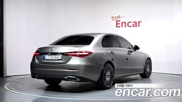 Mercedes-Benz C-Class W206 C300 4MATIC Avantgarde - фото 1