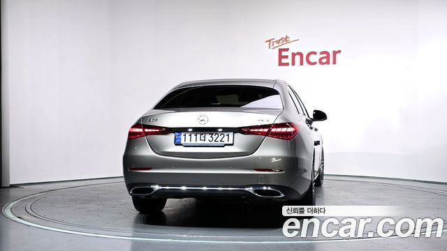 Mercedes-Benz C-Class W206 C300 4MATIC Avantgarde - фото 3
