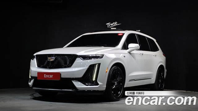 Cadillac XT6 3.6 Sport - фото 0