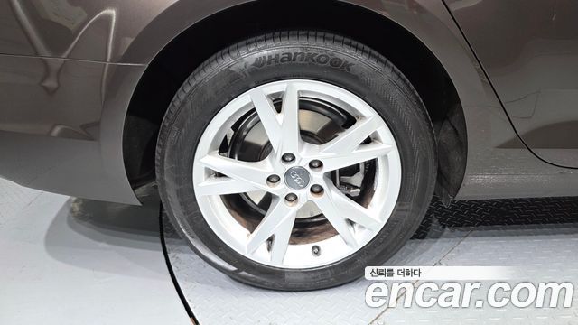 Audi A4 B9 35 TDI Premium - фото 4