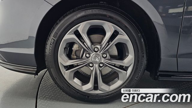 Honda Accord 11-го поколения 1.5 Turbo - фото 3
