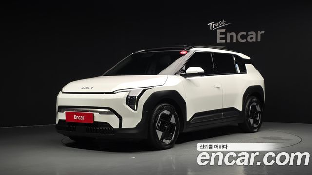 Kia EV3 Long Range 2WD Earth - фото 0