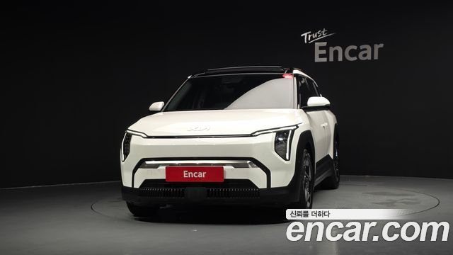 Kia EV3 Long Range 2WD Earth - фото 2