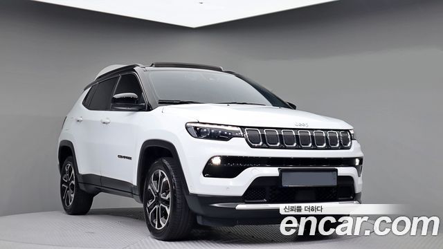 Jeep Compass 2-го поколения 2.4 Limitied AWD - фото 2