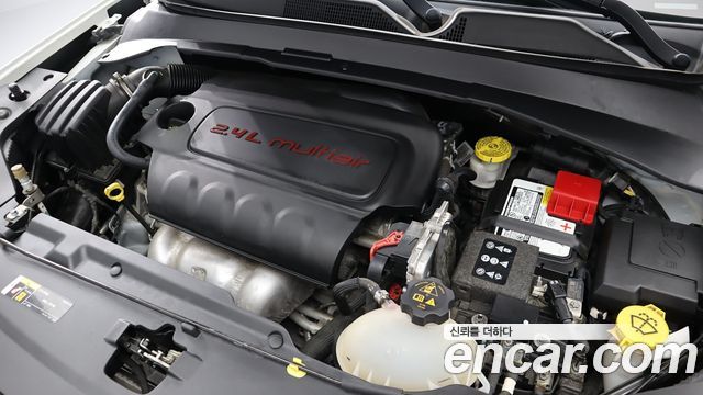 Jeep Compass 2-го поколения 2.4 Limitied AWD - фото 4