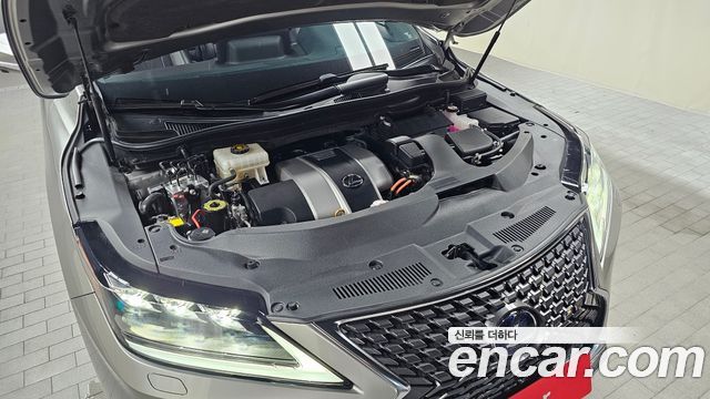 Lexus RX 450h 4-го поколения Executive - фото 4