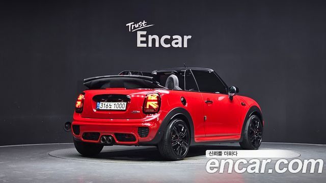 Mini Cooper Convertible S JCW 3rd - фото 1