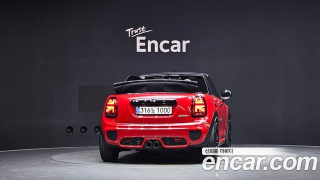 Mini Cooper Convertible S JCW 3rd - фото 3