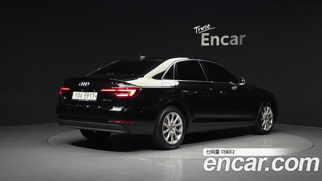 Audi A4 B9 30 TDI - фото 1