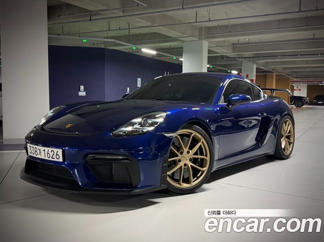 Porsche 718 Cayman 4.0 GT4 - фото 0