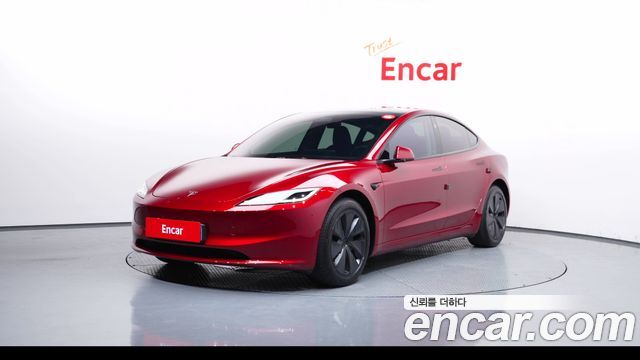 Tesla Model 3 Long Range AWD - фото 0