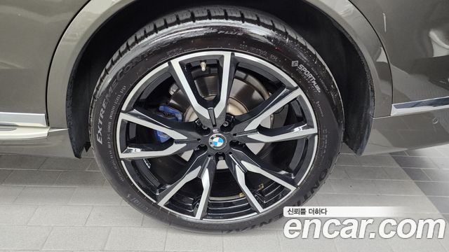 BMW X7 G07 xDrive 40i M Sport 6STR - фото 4
