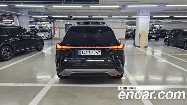 Lexus RX 350h 5-го поколения Luxury - фото 3