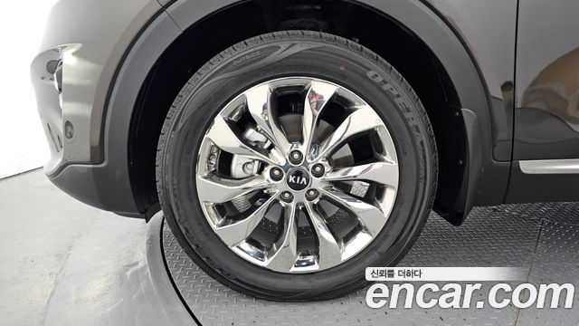 Kia Sorento New Diesel 2.0 2WD Noblesse - фото 4