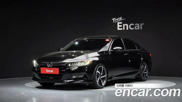 Honda Accord 10-го поколения 2.0 Turbo Sport - фото 0