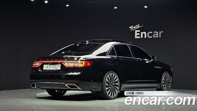 Lincoln Continental 10-го поколения 3.0 Black Label AWD - фото 1
